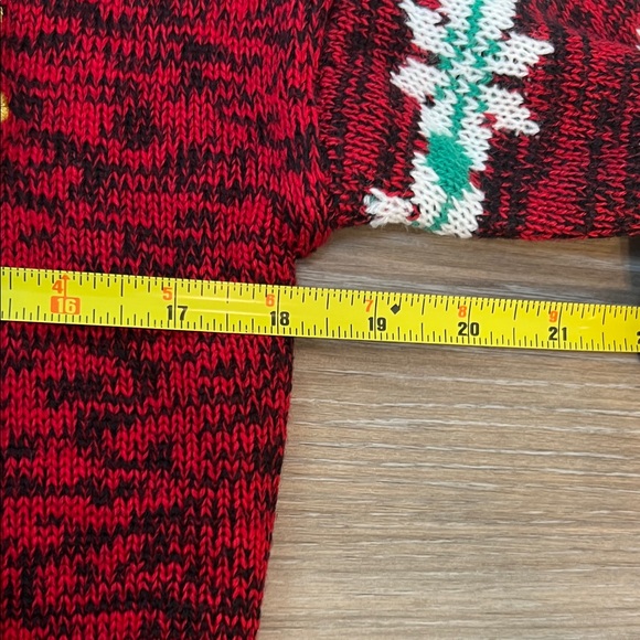 United States Sweaters Red and Green Festive Reindeer Sweater - Picture 6 of 7